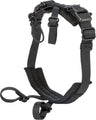 Ein schwarzes Geschirr mit verstellbaren Riemen und Schnallen, wahrscheinlich aus Nylon gefertigt.
