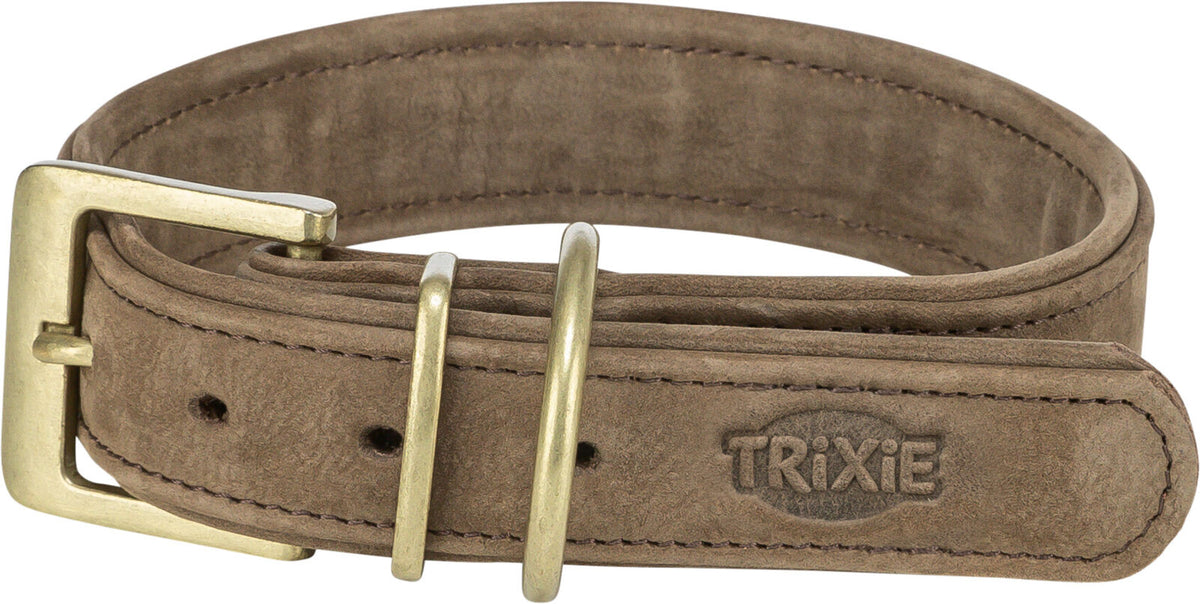 Brauner Ledergürtel mit Metallschnalle und zwei Schlaufen, Trixie-Logo auf dem Gürtel eingeprägt.