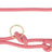 Rote Hundeleine mit goldenen Karabinern und Knoten, gewebte Struktur, D-Ring aus Metall.