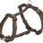 Braunes Hundegeschirr mit verstellbaren Riemen und Befestigungsring aus robustem Material.