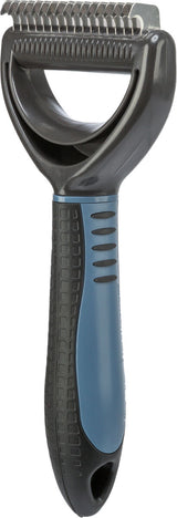 Graumetallisches Enthaarungswerkzeug mit robustem schwarzen Griff und blauen Akzenten, obere Klingenreihe sichtbar.