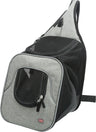 Grauer Transport-Rucksack mit schwarzem Netzstoff, Reißverschlüssen und einer gepolsterten Schulterriemen.