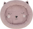 Rundes, flauschiges Kissen in Form eines Katzenkopfes mit geschlossenen Augen und aufgesticktem Gesicht, rosa.