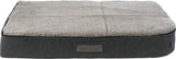 Rechteckiges graues Hundebett mit grauer, weicher Oberseite und Aufschrift "vitalEdition TRIXIE".