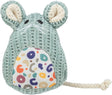 Spielzeug in Form einer Maus mit hellgrünem Körper, gemustertem Bauch und langen Ohren aus weichem Material.